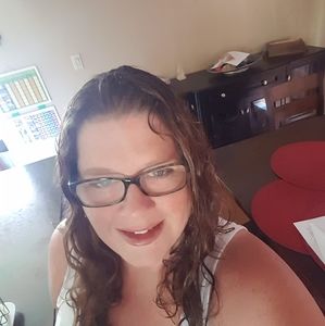 Meet your Posher, Jen